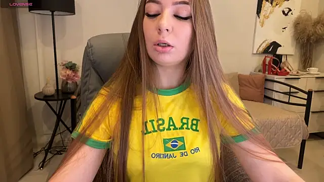 Yummy Jane online show from October 16, 1:28 am