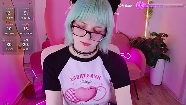 CoralineYoung online show from August 6, 5:53 am