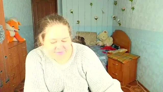 Audrey Aura online show from November 27, 5:20 am