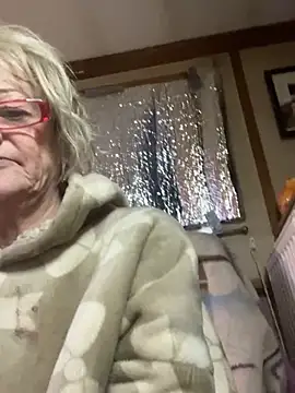 ladyboatlady online show from February 23, 7:06 am