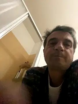 Snapshot of sasatimido chatting on December 1, 5:23 am sasatimido online show from December 1, 5:23 am