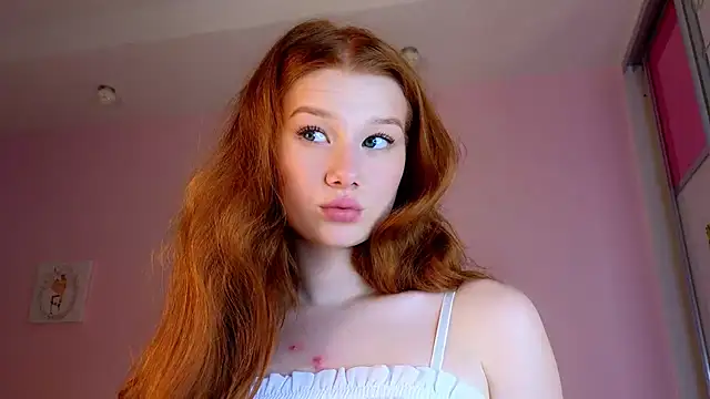Snapshot of Juuulia_ chatting on July 7, 1:04 pm Juuulia online show from July 7, 1:04 pm