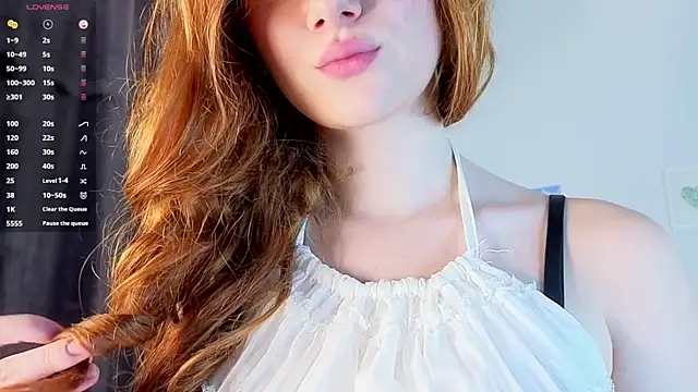 Snapshot of Juuulia_ chatting on July 13, 2:09 pm Juuulia online show from July 13, 2:09 pm