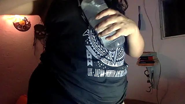 indomitaFox online show from October 10, 3:16 am