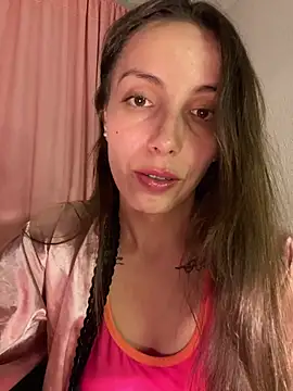 Snapshot of paula_miler1 chatting on May 13, 2:53 am paula miler1 online show from May 13, 2:53 am