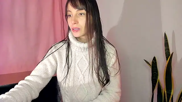 Snapshot of paula_miler1 chatting on July 16, 3:56 am paula miler1 online show from July 16, 3:56 am