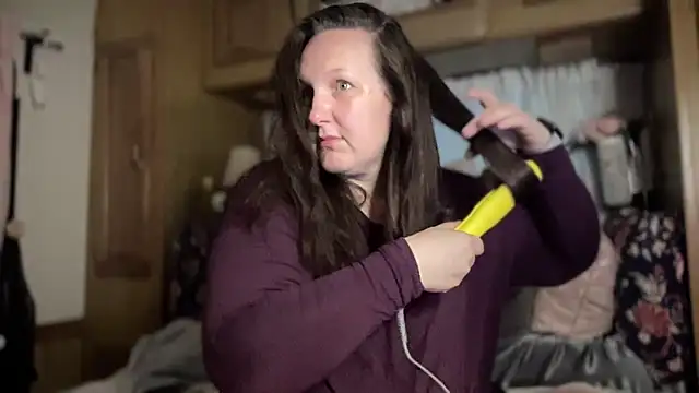 Snapshot of Just_Trudy chatting on September 22, 6:43 pm Just Trudy online show from September 22, 6:43 pm