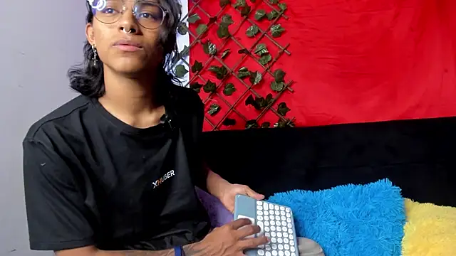 dreyk20 online show from July 4, 9:54 pm