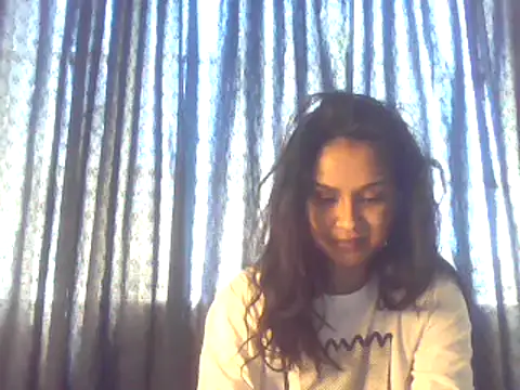 Snapshot of cute_indianxo chatting on October 21, 10:27 am cute indianxo online show from October 21, 10:27 am