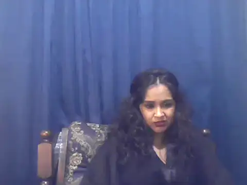 Snapshot of cute_indianxo chatting on November 5, 10:21 pm cute indianxo online show from November 5, 10:21 pm
