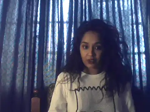 Snapshot of cute_indianxo chatting on November 6, 11:11 am cute indianxo online show from November 6, 11:11 am