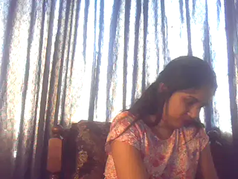 Snapshot of cute_indianxo chatting on November 9, 8:56 am cute indianxo online show from November 9, 8:56 am