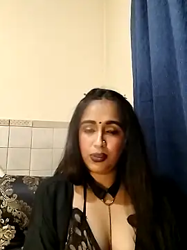 cute indianxo online show from May 2, 6:57 pm