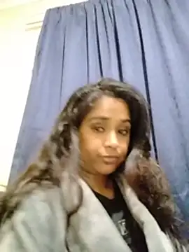 Snapshot of cute_indianxo chatting on June 3, 7:41 pm cute indianxo online show from June 3, 7:41 pm