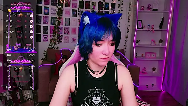 Snapshot of Ketrin_Jones chatting on August 3, 9:04 am Ketrin Jones online show from August 3, 9:04 am