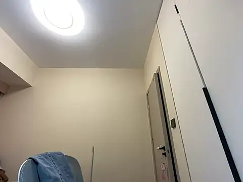 xena0501 online show from March 4, 12:00 pm