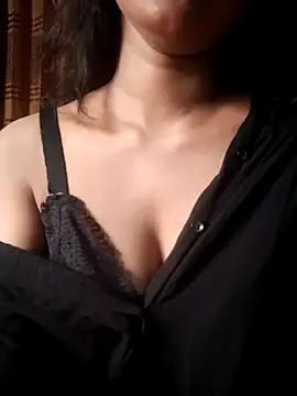 Black Moon15 online show from April 28, 11:37 am