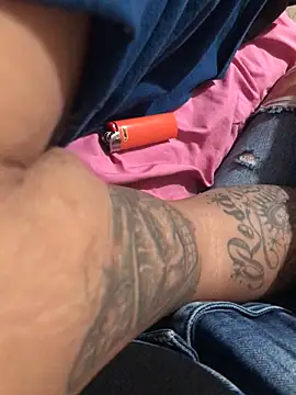 Snapshot of silverbay-456 chatting on November 5, 7:52 am silverbay-456 online show from November 5, 7:52 am