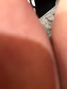 Snapshot of silverbay-456 chatting on November 5, 8:09 pm silverbay-456 online show from November 5, 8:09 pm