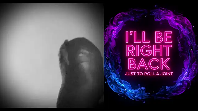 Snapshot of DjDiCKmannOnE chatting on November 7, 8:25 am DjDiCKmannOnE online show from November 7, 8:25 am