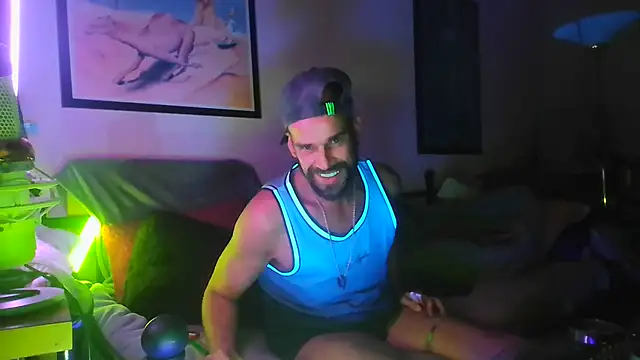 Snapshot of DjDiCKmannOnE chatting on July 26, 11:33 pm DjDiCKmannOnE online show from July 26, 11:33 pm