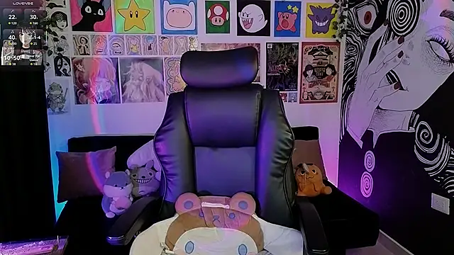 Yuhwan  online show from February 11, 10:59 pm