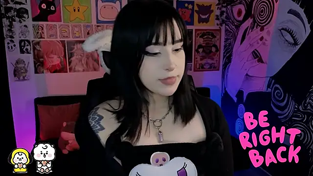 Yuhwan  online show from February 19, 11:23 pm