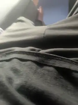 Snapshot of high_geil chatting on December 17, 9:26 am high geil online show from December 17, 9:26 am