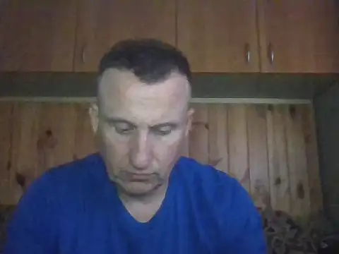 Snapshot of Maksymilian1 chatting on September 27, 5:40 pm Maksymilian1 online show from September 27, 5:40 pm