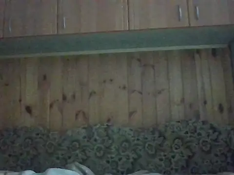 Snapshot of Maksymilian1 chatting on November 8, 11:21 am Maksymilian1 online show from November 8, 11:21 am