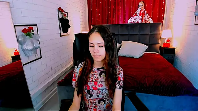 Snapshot of UliaNeer chatting on October 22, 5:08 am UliaNeer online show from October 22, 5:08 am