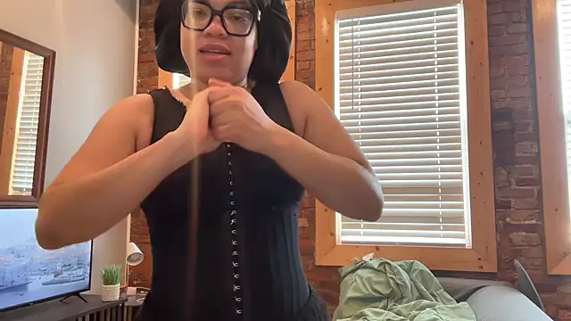 zahrabliss online show from January 5, 8:45 pm