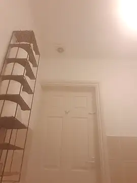 Snapshot of blueeyesss chatting on February 22, 9:52 am blueeyesss online show from February 22, 9:52 am