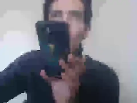 Snapshot of snackontime18 chatting on May 23, 6:34 pm snackontime18 online show from May 23, 6:34 pm