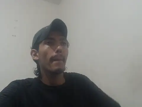 snackontime18 online show from June 3, 3:09 am
