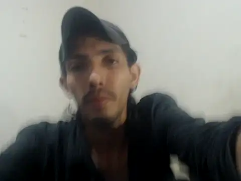 snackontime18 online show from June 6, 4:28 am