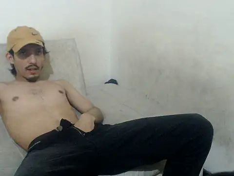 snackontime18 online show from July 3, 3:02 am