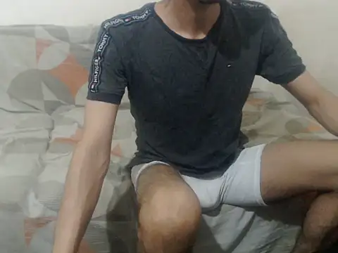snackontime18 online show from July 11, 6:38 am