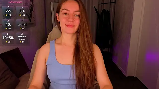 Agnes Wells online show from July 18, 1:10 am