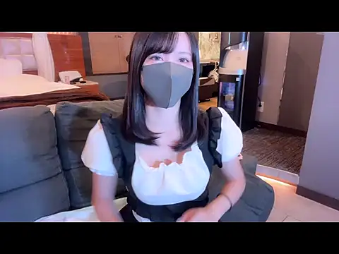 Snapshot of moemilk chatting on October 3, 12:18 am moemilk online show from October 3, 12:18 am