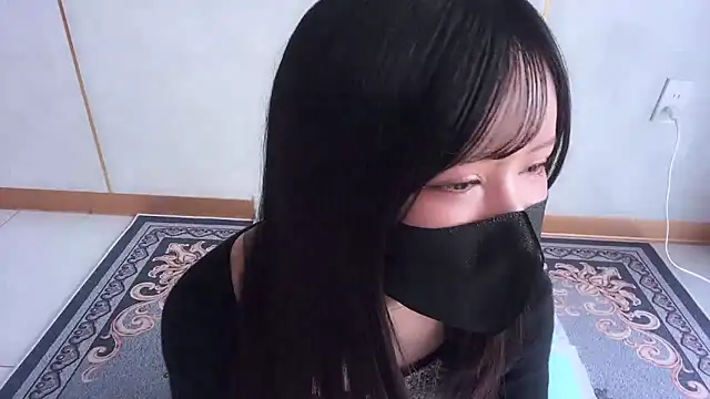 moemilk online show from February 27, 12:10 am