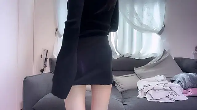 moemilk online show from March 14, 11:10 pm