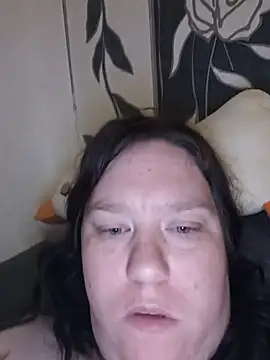 Feuchtekitty92xh online show from October 13, 5:13 pm