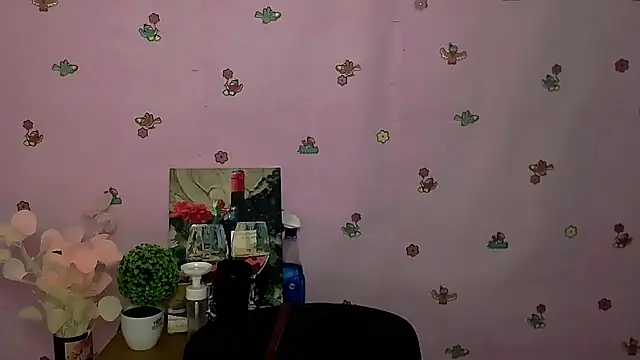 FeelMe   online show from October 21, 7:20 am