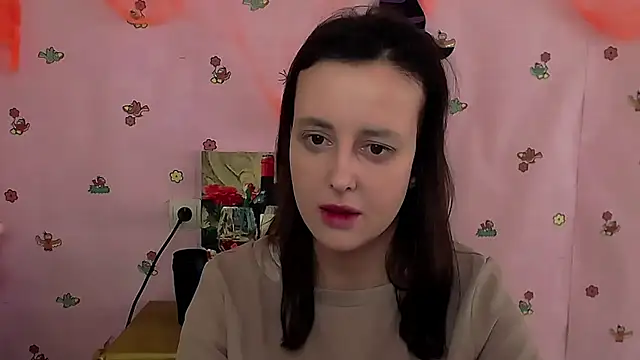 FeelMe   online show from November 3, 8:15 am