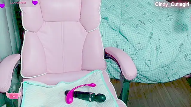Snapshot of Cindy_Cutiegirl chatting on July 29, 10:19 pm Cindy Cutiegirl online show from July 29, 10:19 pm