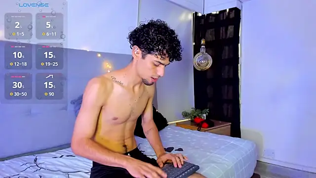 Chris Angel  online show from February 4, 12:55 pm