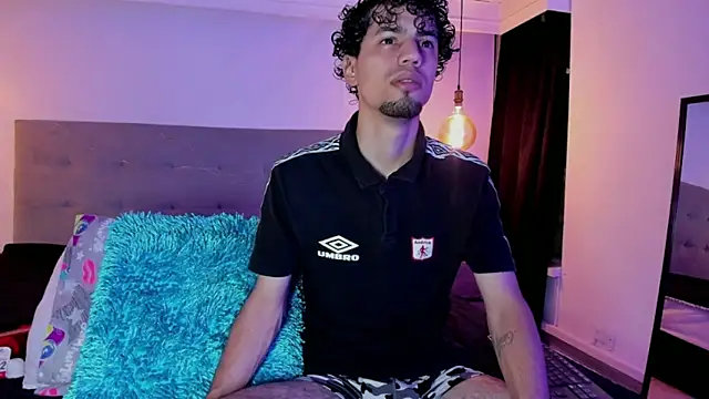 Chris Angel  online show from April 30, 3:46 am