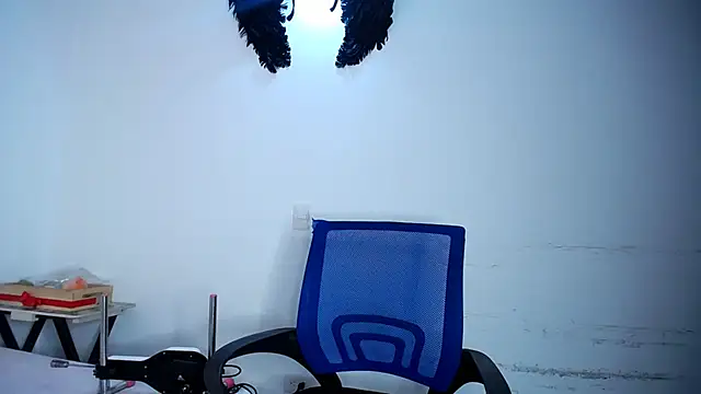 lucky stricke online show from November 10, 3:38 am