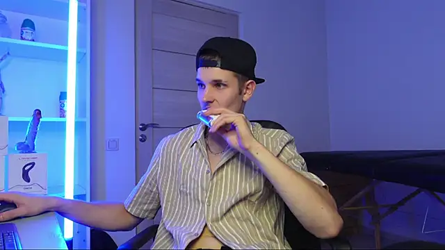 Mark Karson online show from September 11, 7:25 pm